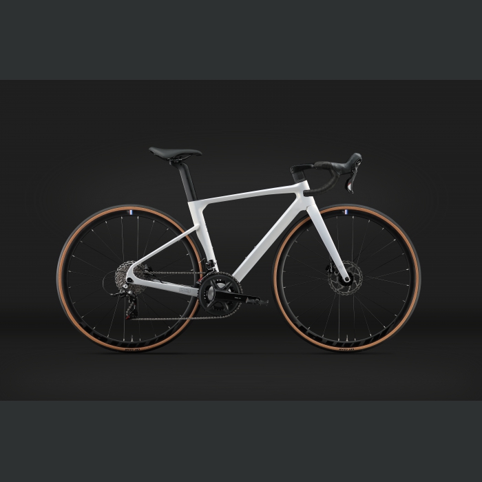 ND912-2X12S SENSAH Carbon frame +Alloy wheel set